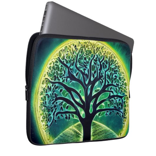 Risen Tree of Life Laptop Case (Vorne Rechts)