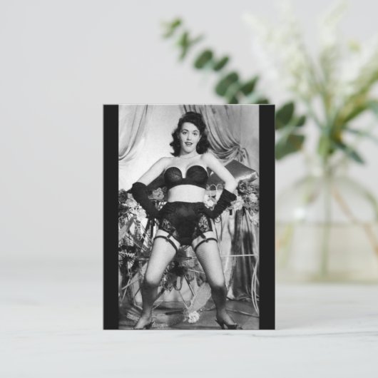 Risqué Vintage Dessous / Tänzerin Postkarte (Stehend Vorderseite)