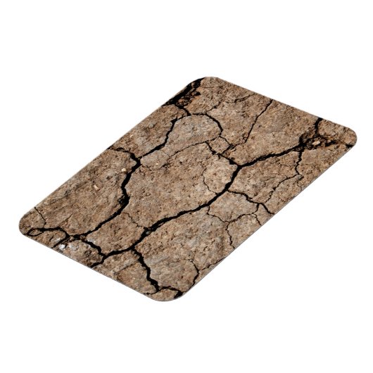 Risse getrocknete Mude Magnet (Linke Seite)