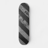 Risse Streifen schwarz / grau Skateboard (Vorderseite)