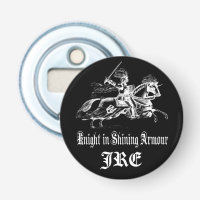 Ritter in den glänzende Rüstungs-mit Monogramm