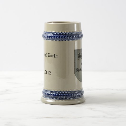 Ritter in glänzendem Rüstungs-Schild Bierglas (Mittel)