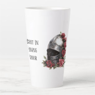 Ritter in schimmernder Rüstung Helm rote Rosen Milchtasse