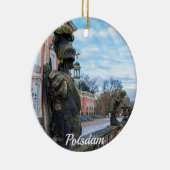 Ritterstatuen in Potsdam Keramik Ornament (Rechts)