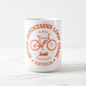 River Mountains Loop Trail (Radfahren) Kaffeetasse (Mittel)