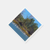 "River Murray's Fishermen: A Pelican Ansammlung" Serviette (Ecke)