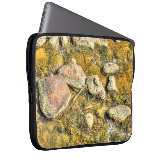 River Rocks Laptopschutzhülle (Vorne Rechts)