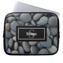 River Rocks mit Name und Monogram