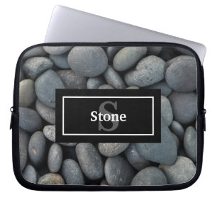 River Rocks mit Name und Monogram Laptopschutzhülle