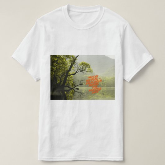 River Side Forest Image - Scenic Waterside Nature  T-Shirt (Design vorne)