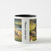 "Riverbank Serenity with Cheetahs" Tasse (Zentrum)