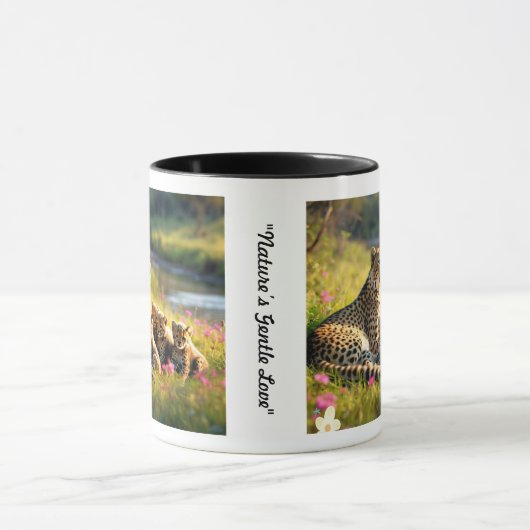 "Riverbank Serenity with Cheetahs" Tasse (Zentrum)