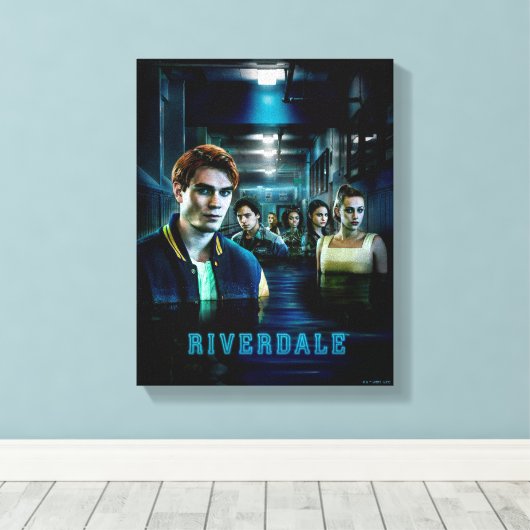 Riverdale Flooding Hallway Poster Leinwanddruck (Insitu (Holzboden))