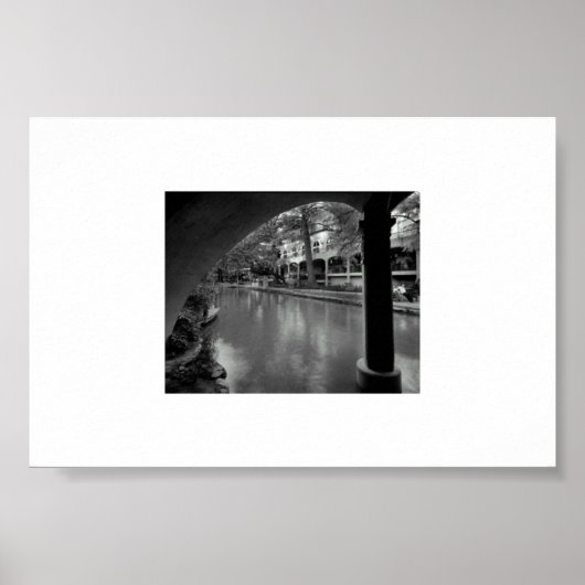 Riverwalk Poster (Vorne)