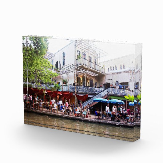 Riverwalk Restaurant Akrylle Block (Rechts)