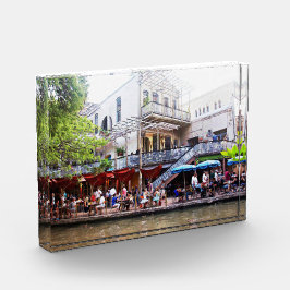 Riverwalk Restaurant Akrylle Block