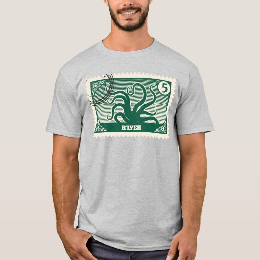 R'lyeh Post Briefmarke T-Shirt (Vorderseite)
