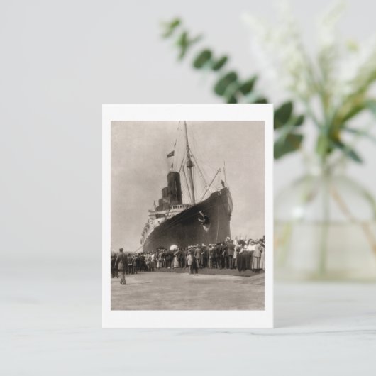 RMS Lusitania kommt 1907 nach New York Postkarte (Stehend Vorderseite)