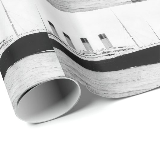 RMS Titanic Geschenkpapier (Rolleneckpunkt)