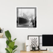 RMS Titanic vor der Abfahrt Poster (Heimbüro)