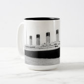 RMS Titanic Zweifarbige Tasse (Vorderseite Links)