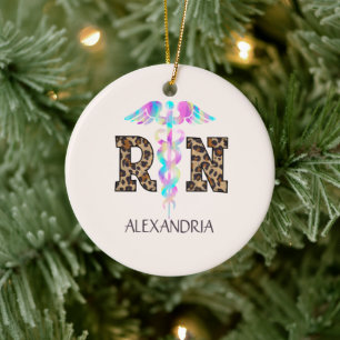 "RN" in Leopard-Printwerbung - farbiges medizinisc Keramik Ornament