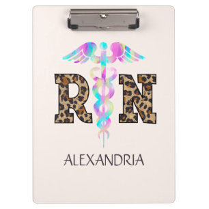 "RN" in Leopard-Printwerbung - farbiges medizinisc Klemmbrett