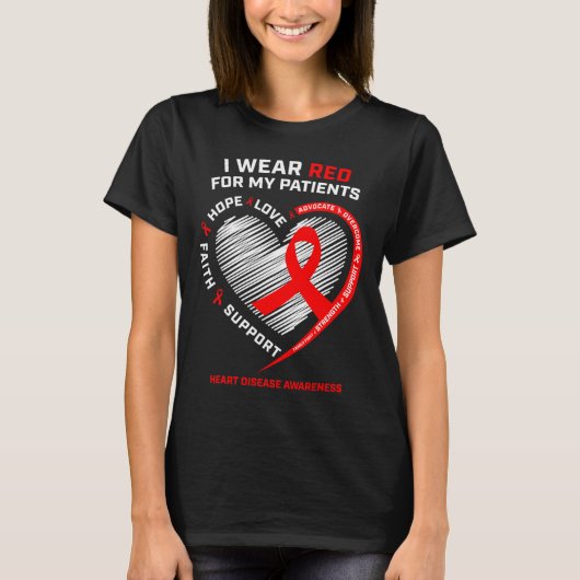 Rn Nurses I Tragen Red Heart Disease Awareness T-Shirt (Vorderseite)