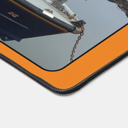 RNLI Lifeboat, Port Askaig, Islay, Schottland Schreibtischunterlage (Ecke)