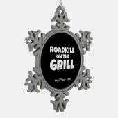 Roadkill auf dem Grill - lustiges GRILLEN Party Schneeflocken Zinn-Ornament (Links)