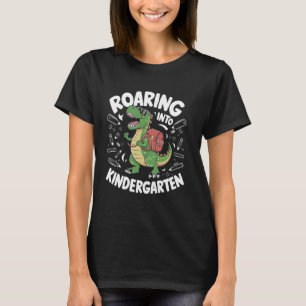 Roaming in Kindergarten T Rex Dinosaur Zurück in S T-Shirt