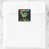 Roaring 1. Klasse Back School T rex Dinosaur Kinde Quadratischer Aufkleber (Tasche)