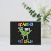 Roaring 3. Klasse Back School T rex Dinosaur Kinde Postkarte (Stehend Vorderseite)