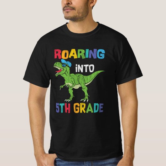 Roaring 5th Grade Back School T rex Dinosaur Kinde T-Shirt (Vorderseite)