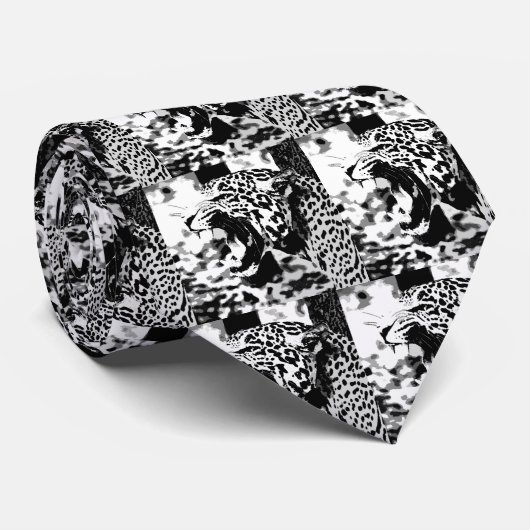 Roaring Jaguar Krawatte (Gerollt)