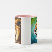 Roaring Lion Side Posed Portrait-57566 Tasse (Zentrum)