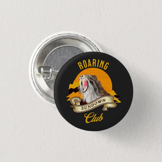 Roaring Sundown Club Saberzahntiger Button (Vorne & Hinten)