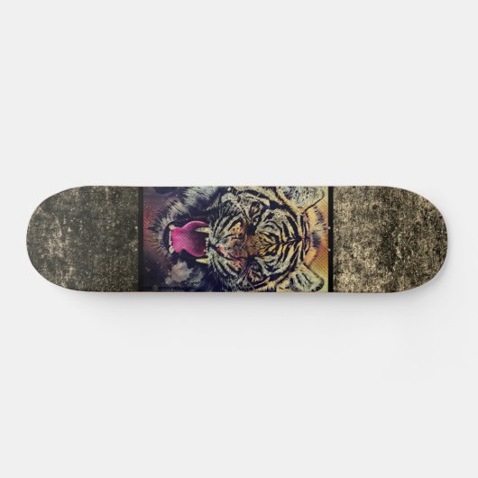 Roaring Tiger Skateboard (Horizontal)