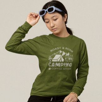 Roast & Roam-A Camping KaffeeAffäre Design T-Shirt
