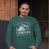 Roast & Roam-A Camping KaffeeAffäre Design T-Shirt