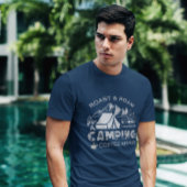 Roast & Roam-A Camping KaffeeAffäre Design T-Shirt