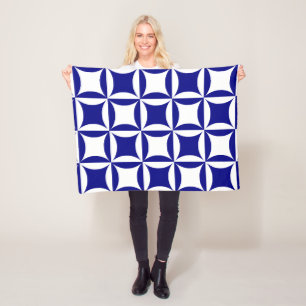Robbing Peter to Pay Paul Blue Pattern Fleecedecke