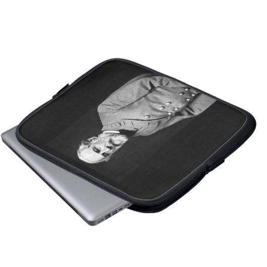 ROBERT E. LEE LAPTOPSCHUTZHÜLLE (Vorne Knopf)