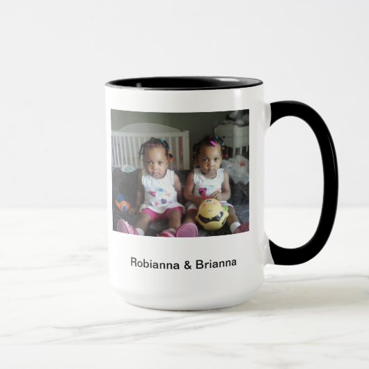 Robianna u. Brianna Tasse (Rechts)