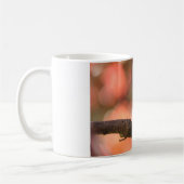 Robin auf einem Zweig Kaffeetasse (Links)