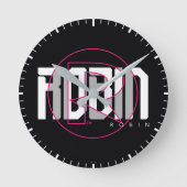 Robin Hi-Tech Name Graphic Runde Wanduhr (Vorderseite)