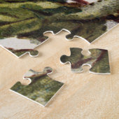 Robin-Muttervogel, der im Nest Bruchling füttre Puzzle (Seite)