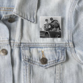 Robin und Batman Stehend in Batmobile Button (Beispiel)