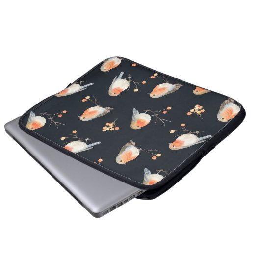 Robin-Vögel und Beerenrowan auf trockenen Zweigen, Laptopschutzhülle (Vorne Knopf)
