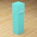 Robinblauer türkisblauer Wasserhauptblauer Hochzei Wein-Geschenkverpackung<br><div class="desc">Robin's Ei-türkis türkis Aqua blauen Hochzeit Einladungen. Trendfarbene türkisfarbene Gastgeschenke Hochzeiten für ein aquamarines Hochzeitsempfang-Party. Aqua blauen Hochzeit speichern Sie das Datum und aquamarine blaue Gastgeschenke Hochzeiten.</div>